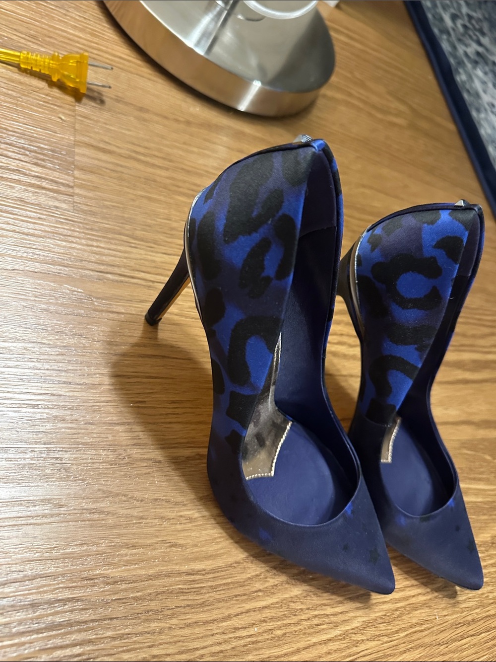 Ted Baker Blue Patterned Pointed Toe Stiletto Heels - Picture 4 of 6